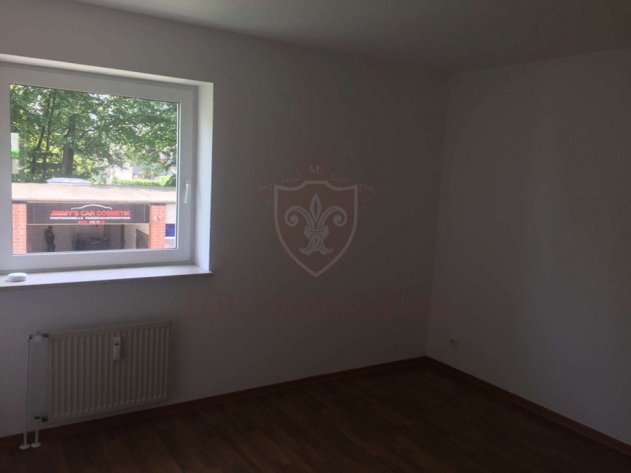 Kleines B�ro Halle / Lager / Produktion Hamburg