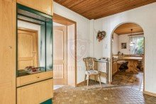Flur 1 ***Handwerker aufgepasst - Gepflegtes Siedlungshaus auf gro�em Grundst�ck***
