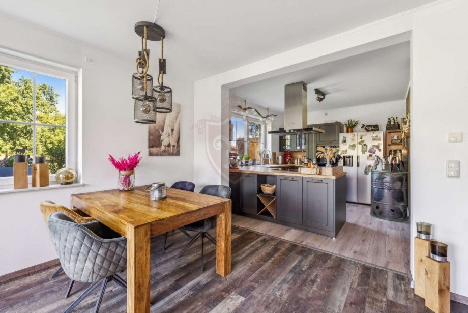 K�che und Essbereich Doppelhaush�lfte Wakendorf II