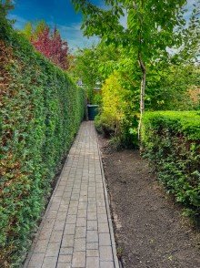 Gartenimpression Luxuri�se Toskana Villa in ruhiger Lage von Halstenbek