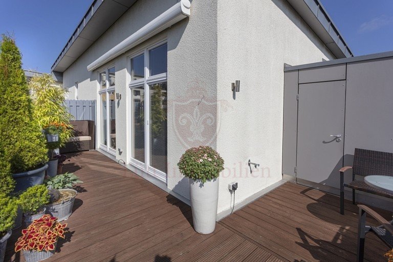 Dachterrasse Hamburg Penthousewohnung Sonnige Penthousewohnung in Hamburg Lokstedt