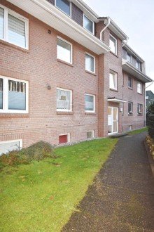 Au�enansicht Geba Kapitalanleger aufgepa�t - Sonnige, gepflegte Dachgescho� Maisonette in ruhiger Lage