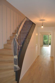 Flur/Eingangsbereich *** Neubautraum: 4 Zimmer Maisonette Wohnung im gr�nen Lokstedt***