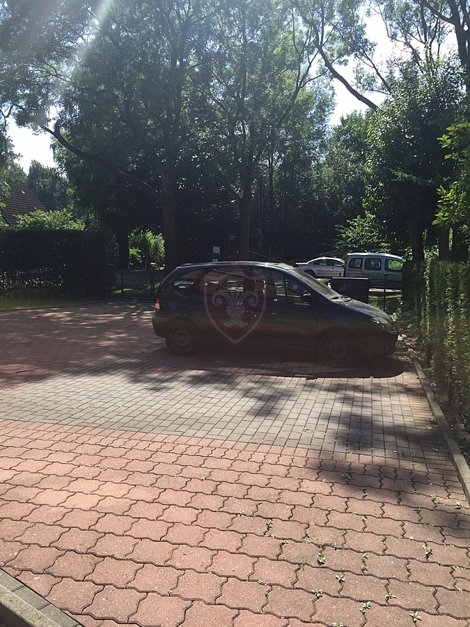 Stellpl�tze Maisonettewohnung Hamburg / Lokstedt