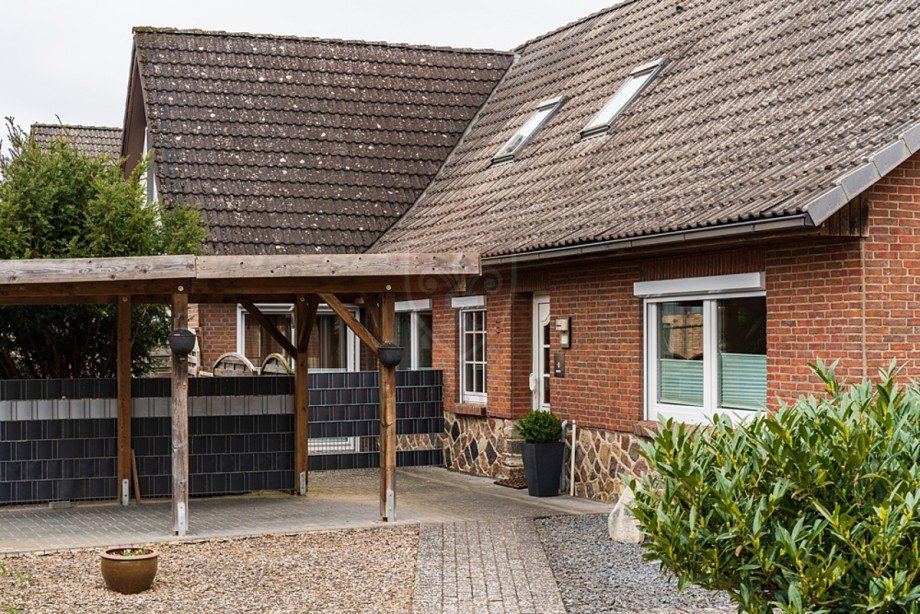 Au�en Zweifamilienhaus Schmalfeld
