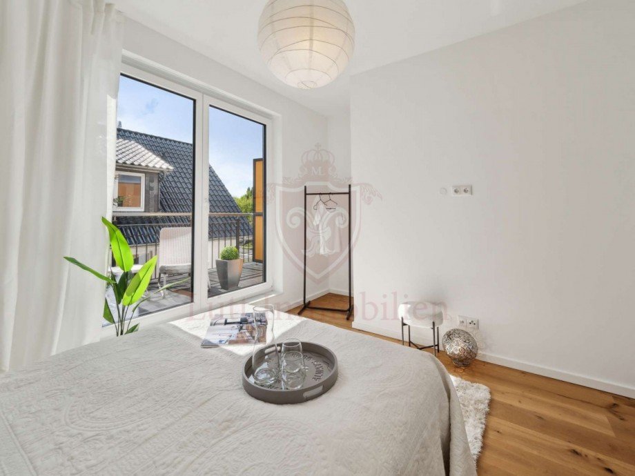 Schlafzimmer mit Balkon Stadthaus Hamburg