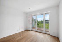 Wohnzimmermit Loggia ** Familienfreundliche 3,5 Zimmer Wohnung in Eppendorf**