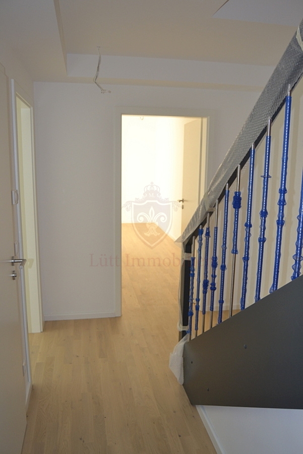 Flur UG Maisonettewohnung Hamburg / Lokstedt