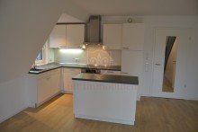 K�che *** Neubautraum: 4 Zimmer Maisonette Wohnung im gr�nen Lokstedt***