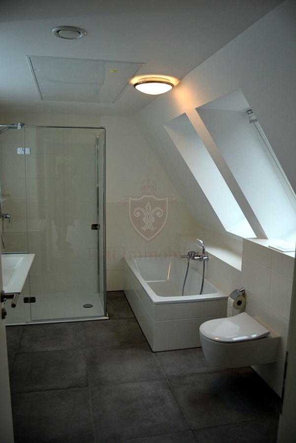 Bad En-Suite Maisonettewohnung Hamburg / Lokstedt