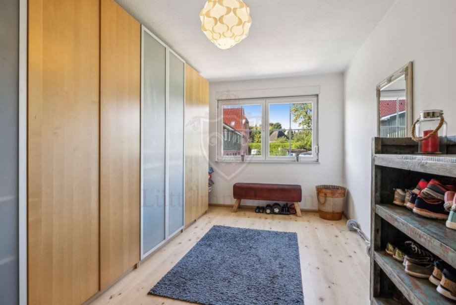 Ankleide / Schlafzimmer Doppelhaush�lfte Wakendorf II