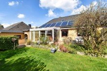 Garten *** Gro�er Walmdachbungalow auf tollem Grundst�ck in Henstedt-Ulzburg***