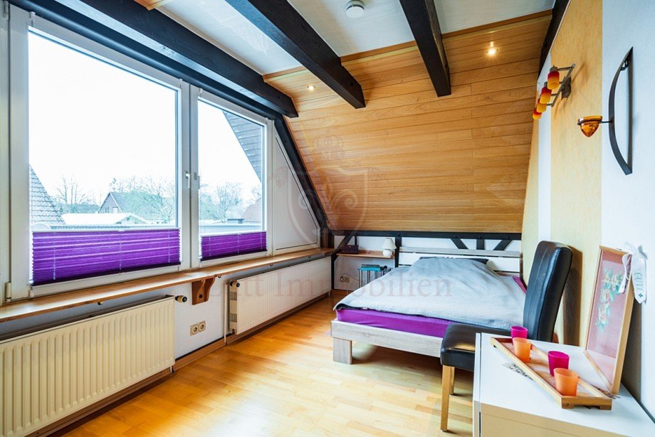 Schlafzimmer Obergeschoss Zweifamilienhaus Schmalfeld