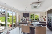 K�che Luxuri�se Toskana Villa in ruhiger Lage von Halstenbek